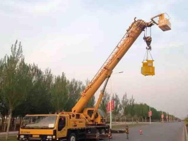 市北区吊车租赁电话_8到500吨吊车出租